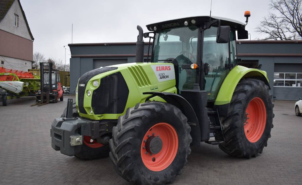 Tractor CLAAS Arion 630 CIS