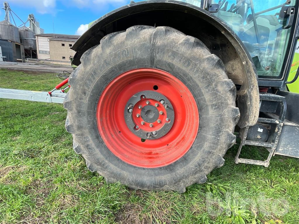 Tractor CLAAS Arion 640 (2010)