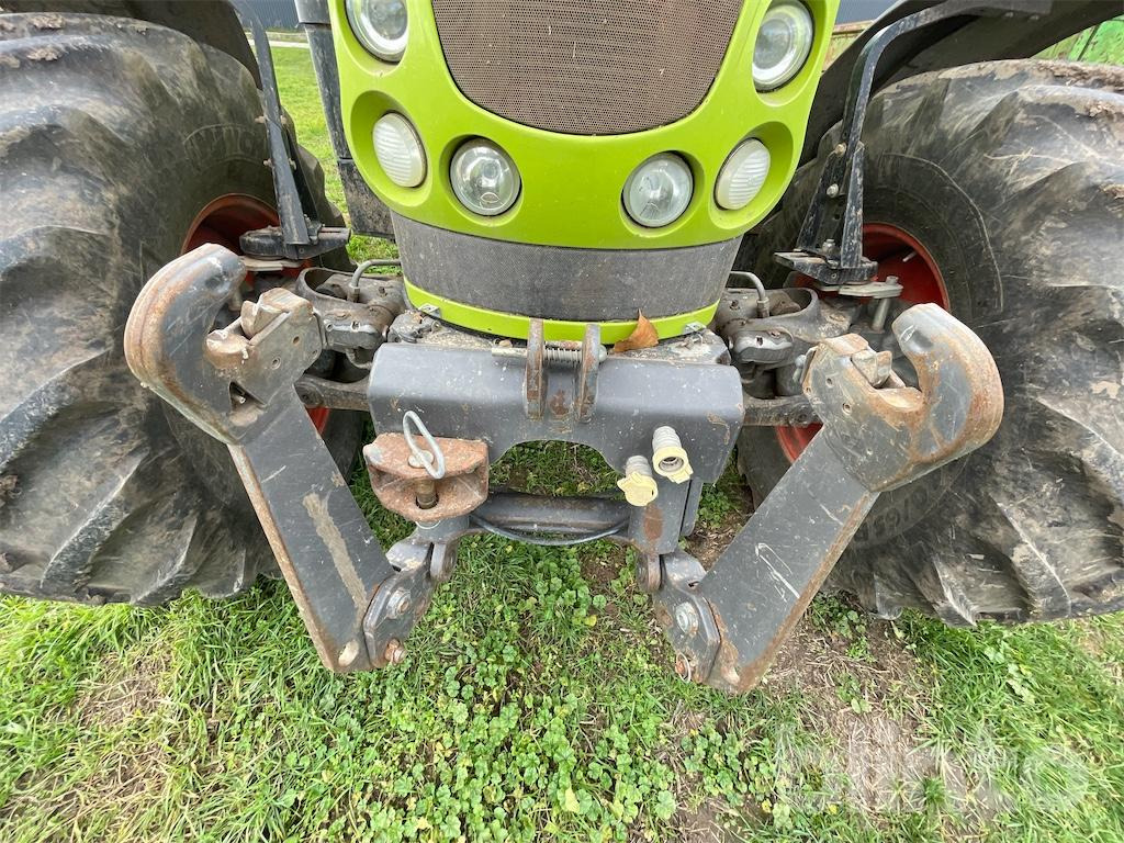 Tractor CLAAS Arion 640 (2010)