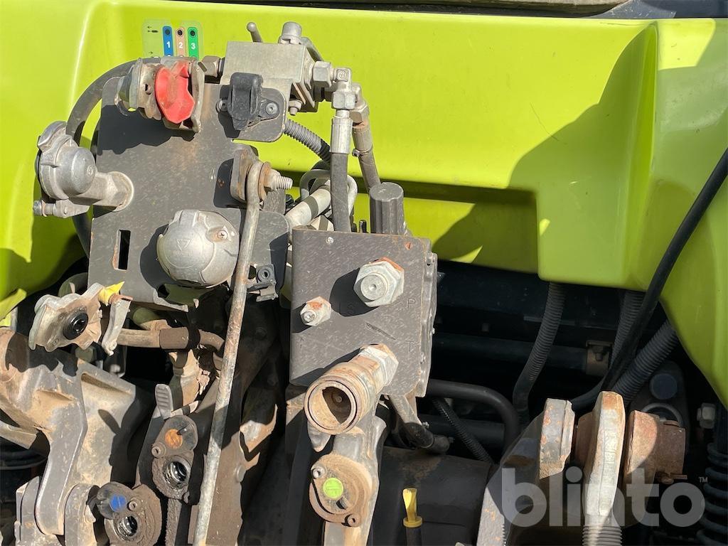 Tractor CLAAS Arion 640 (2010)