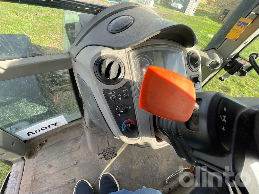 Tractor CLAAS Arion 640 (2010)