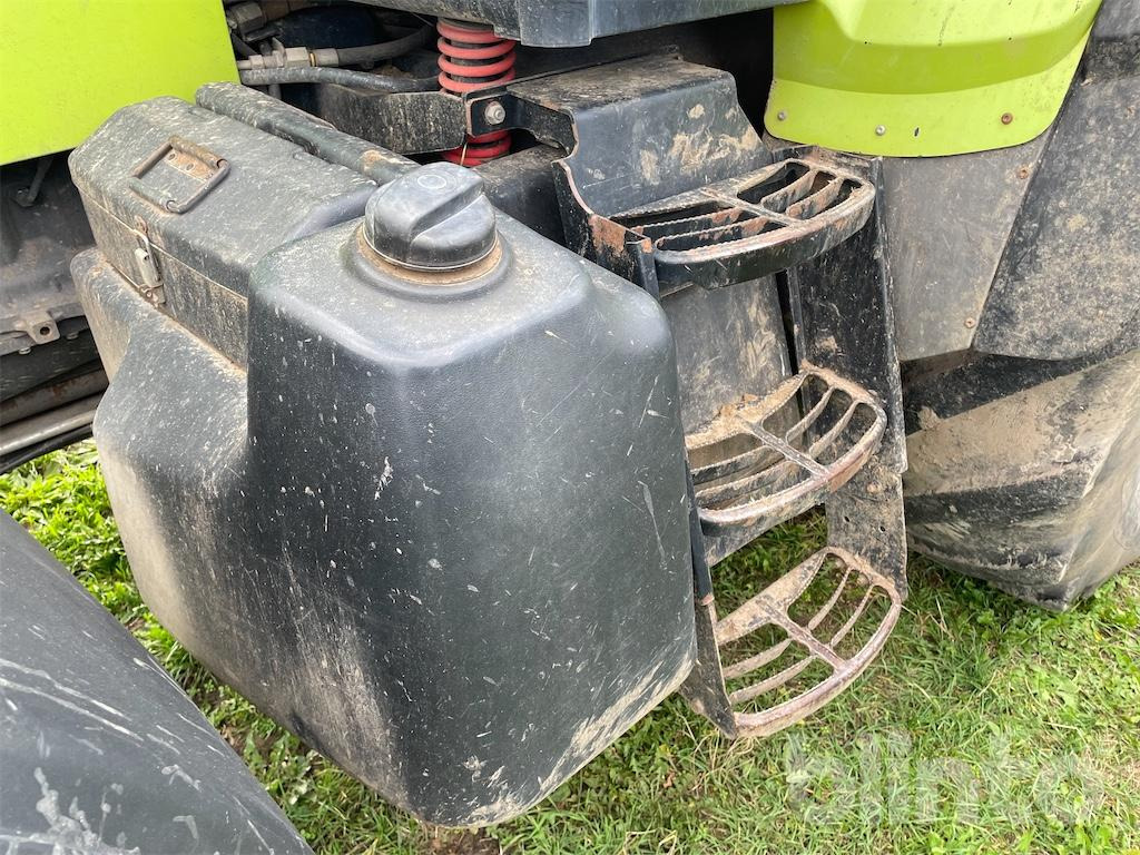 Tractor CLAAS Arion 640 (2010)