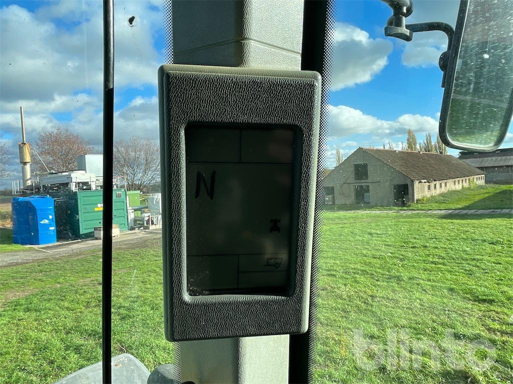 Tractor CLAAS Arion 640 (2010)