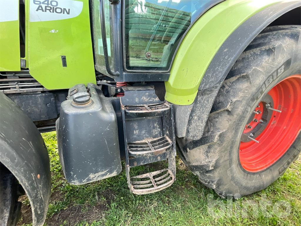 Tractor CLAAS Arion 640 (2010)