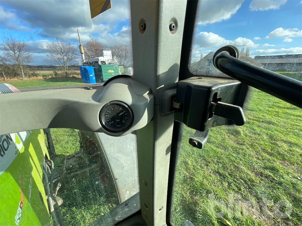 Tractor CLAAS Arion 640 (2010)