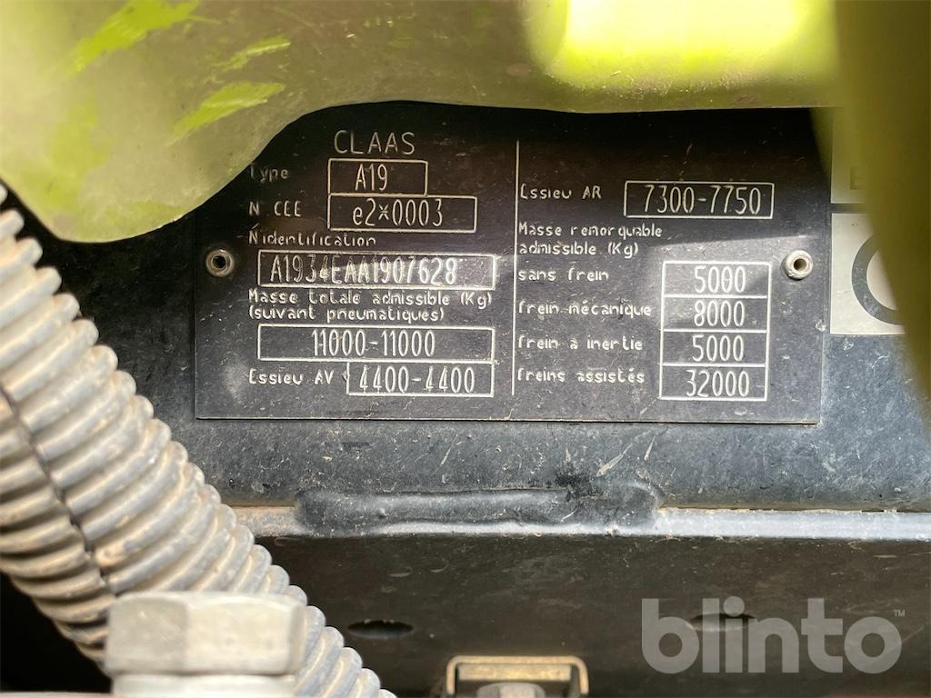 Tractor CLAAS Arion 640 (2010)