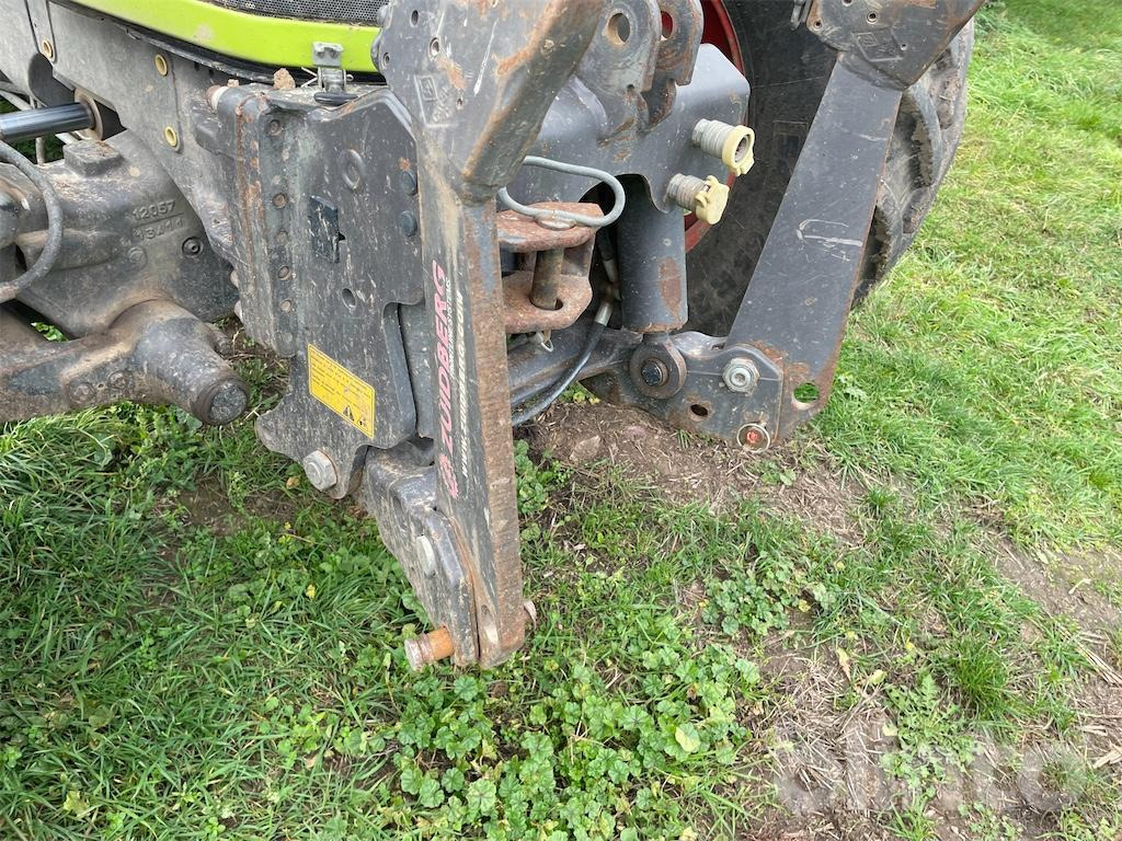 Tractor CLAAS Arion 640 (2010)