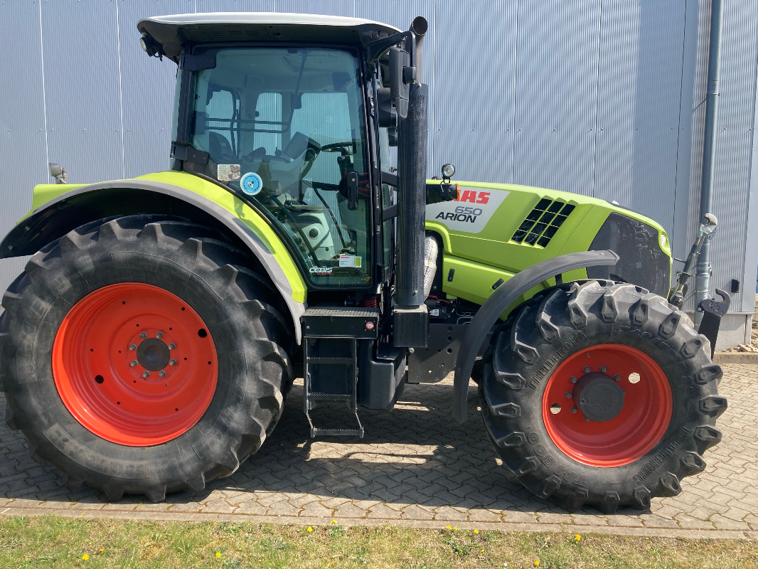 Tractor CLAAS Arion 650 CEBIS