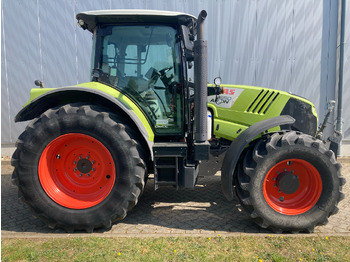 Tractor CLAAS Arion 650 CMATIC
