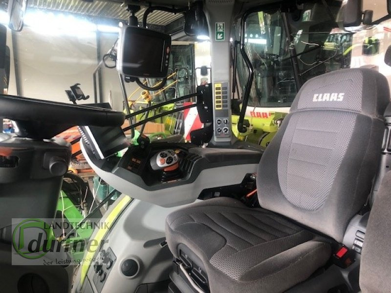 Tractor CLAAS Arion 660 CMATIC