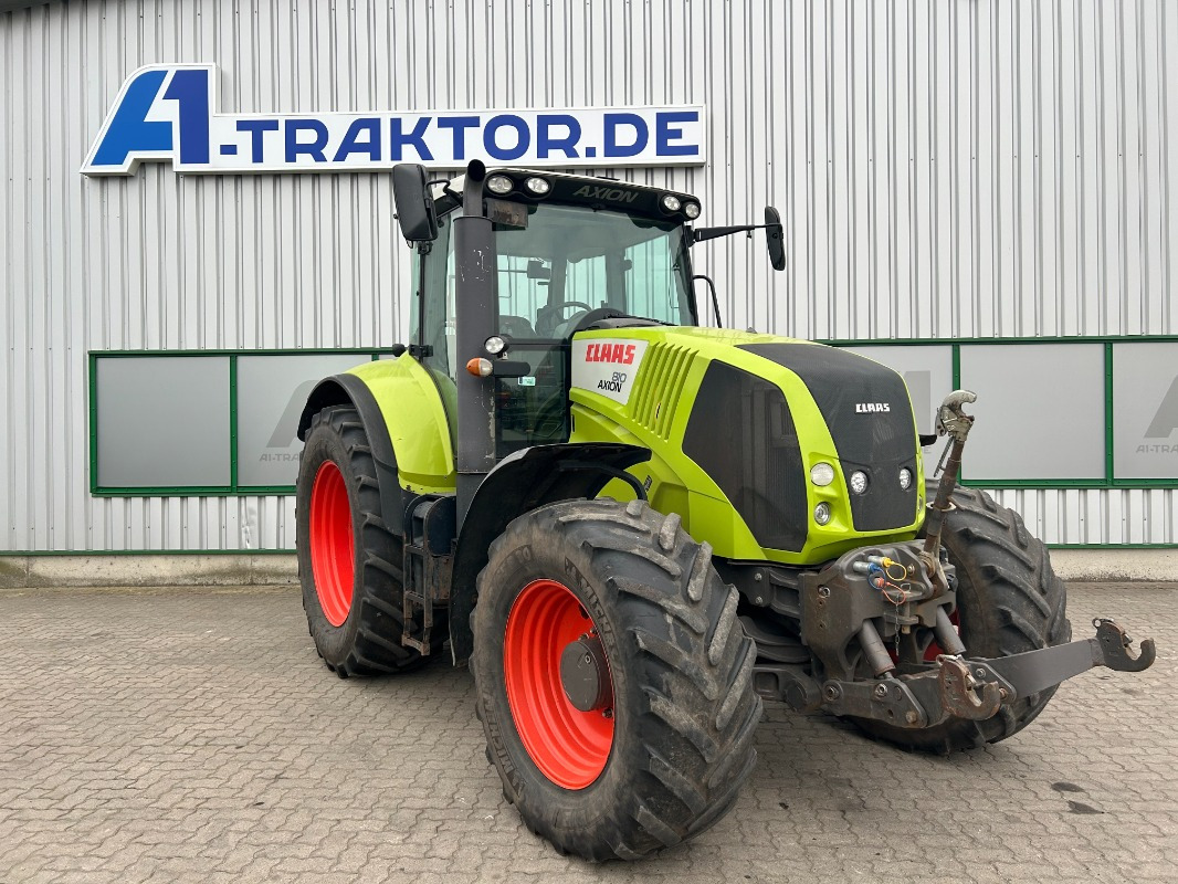 Tractor CLAAS Axion 810