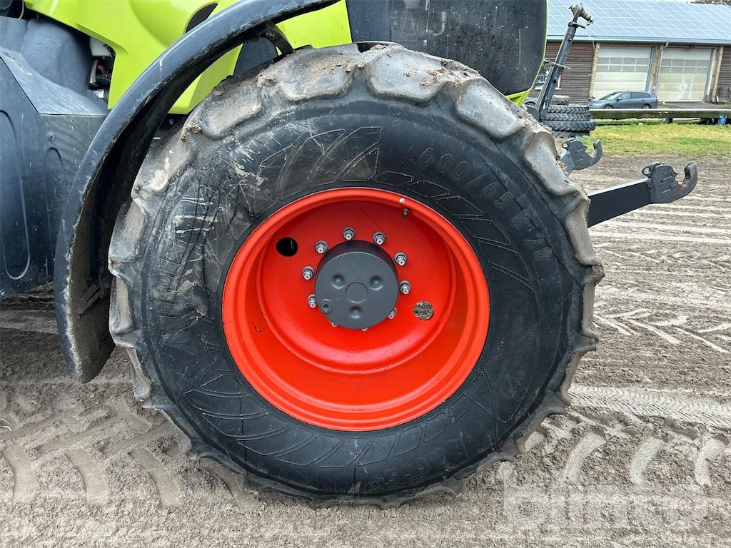 Tractor CLAAS Axion 810 (2020)