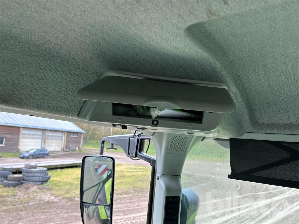 Tractor CLAAS Axion 810 (2020)