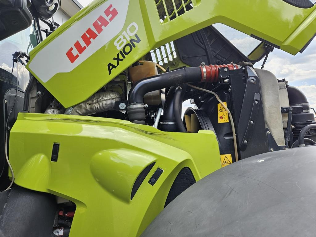 Tractor CLAAS Axion 810 CMATIC