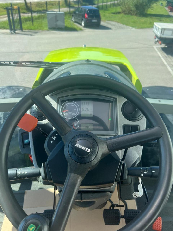 Tractor CLAAS Axion 820 CMATIC, FZW, FKH, TOP