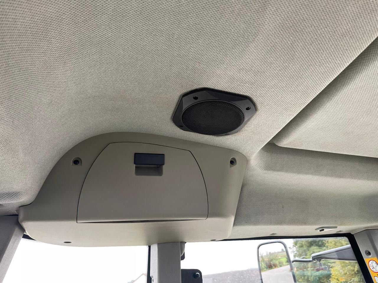 Tractor CLAAS Axion 840 CIS Hexashift