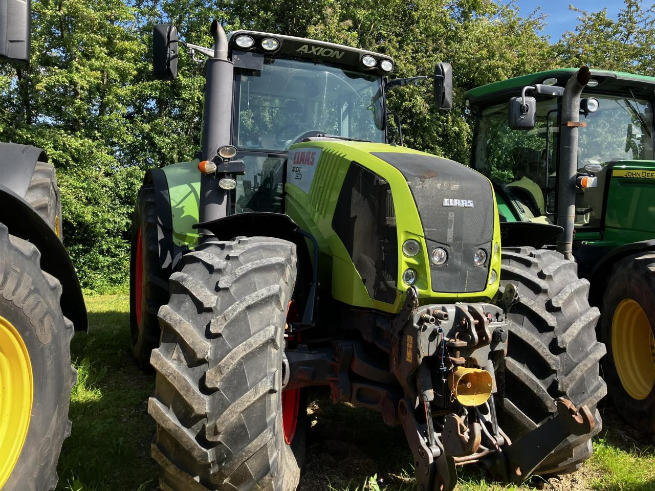Tractor CLAAS Axion 850
