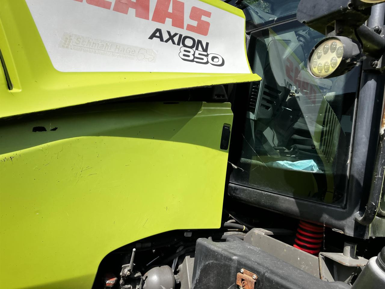 Tractor CLAAS Axion 850