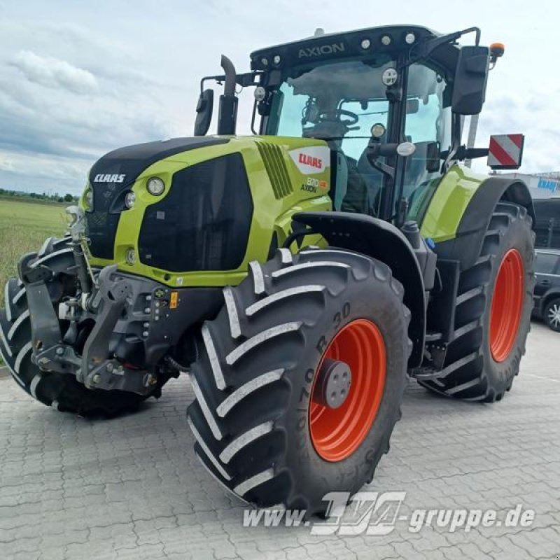 Tractor CLAAS Axion 870