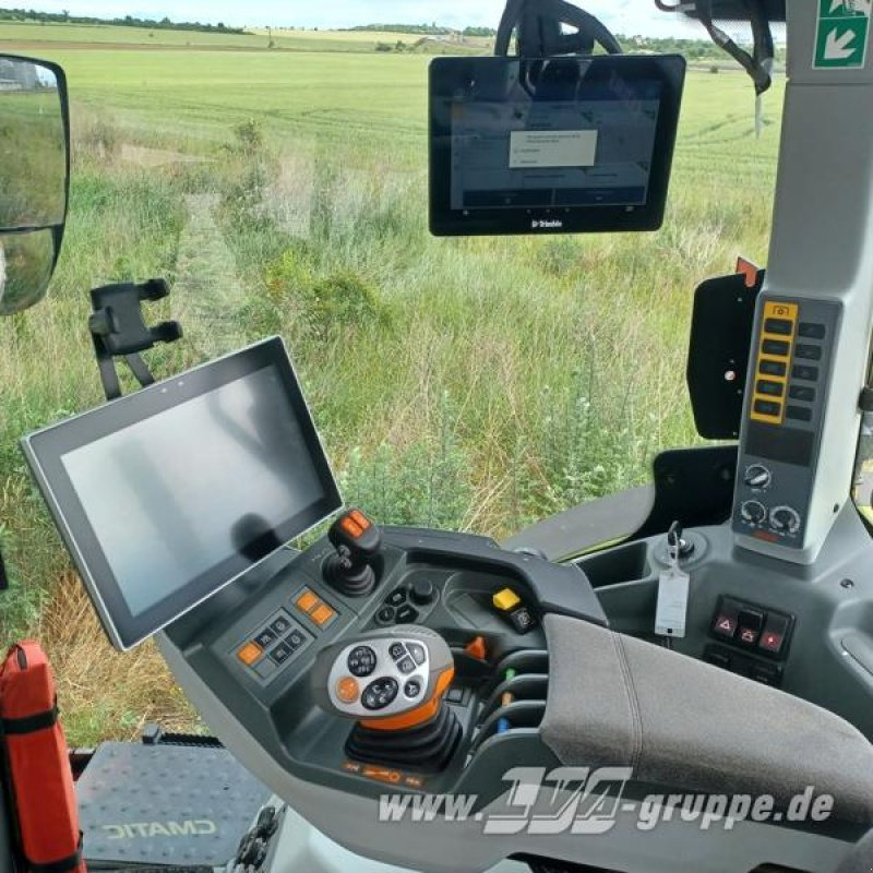 Tractor CLAAS Axion 870