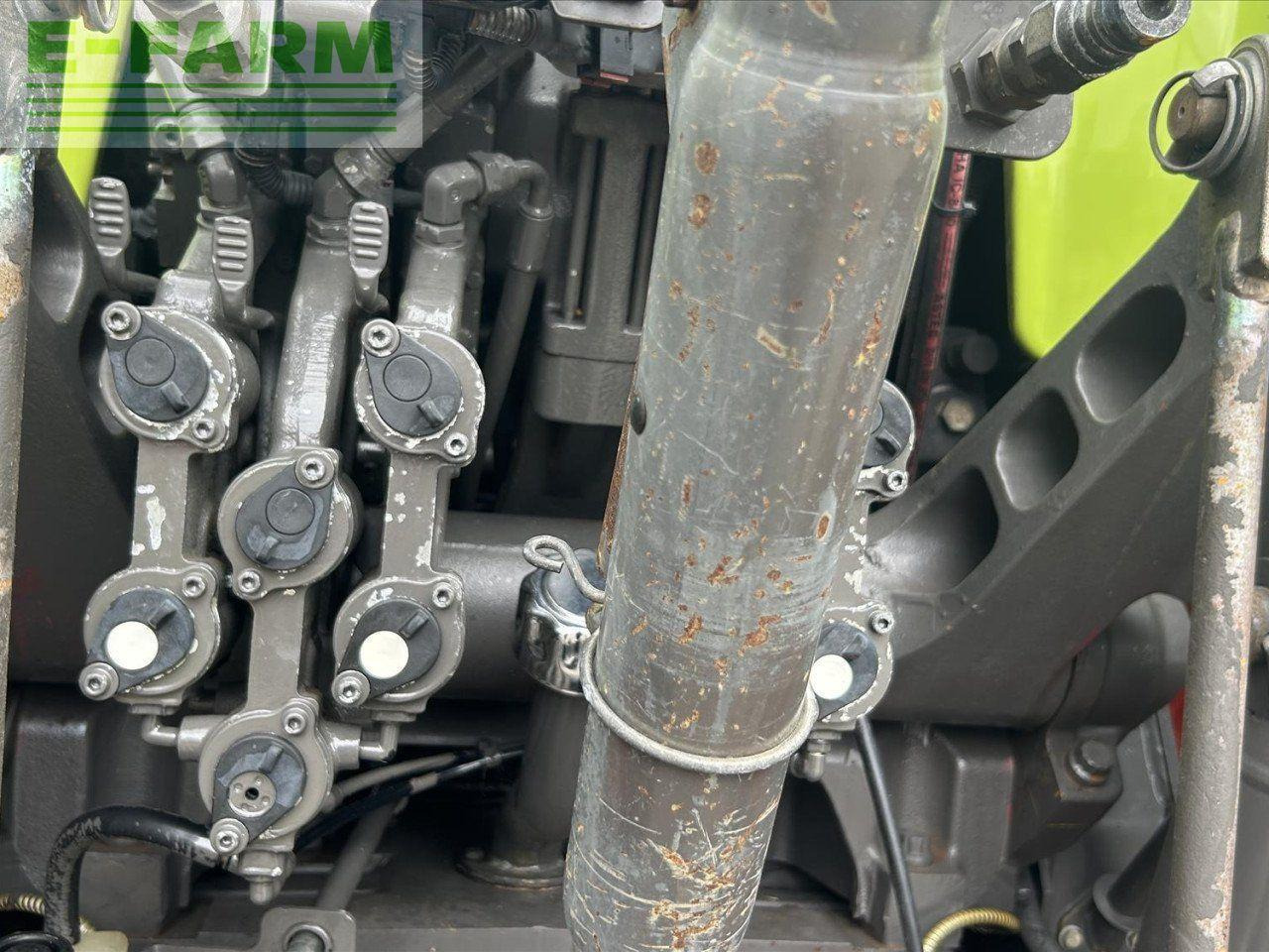 Tractor CLAAS USED 2012 AXION 840