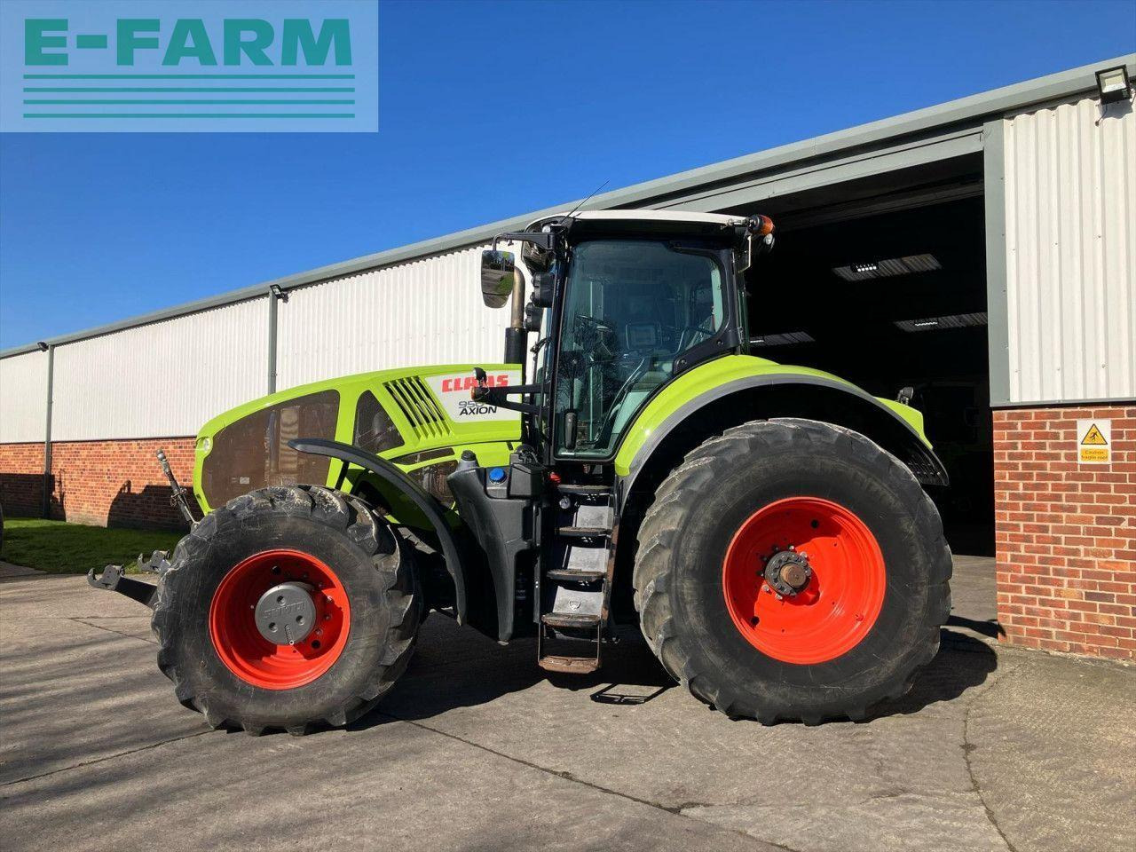 Tractor CLAAS USED 2017 AXION 950