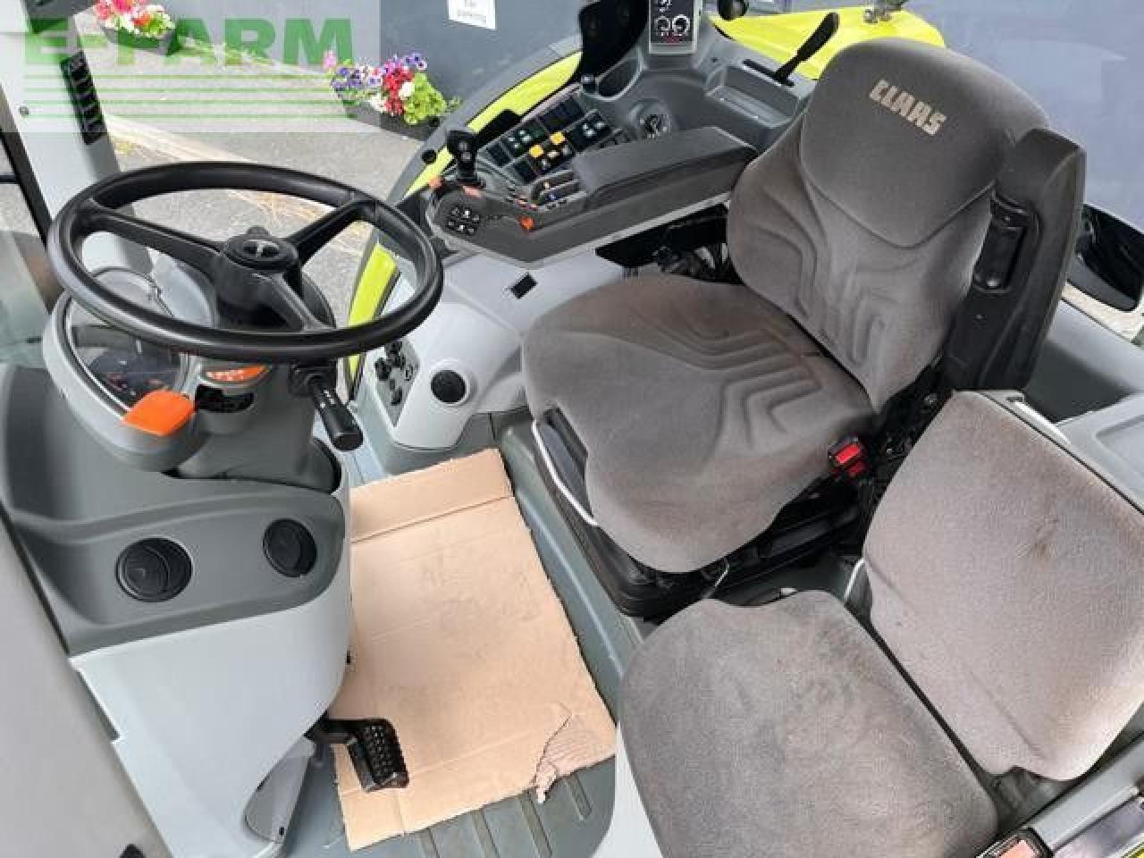 Tractor CLAAS USED ARION 650