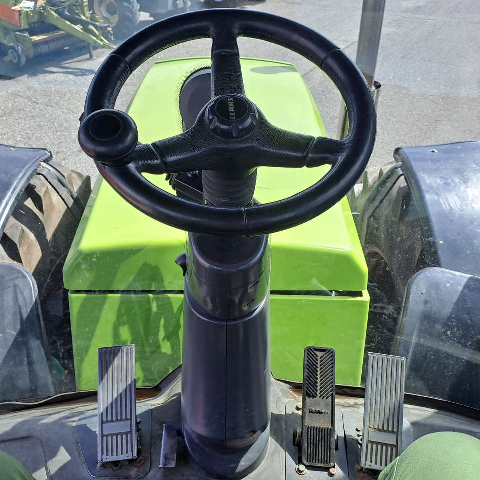 Tractor CLAAS XERION 3800 TRAC