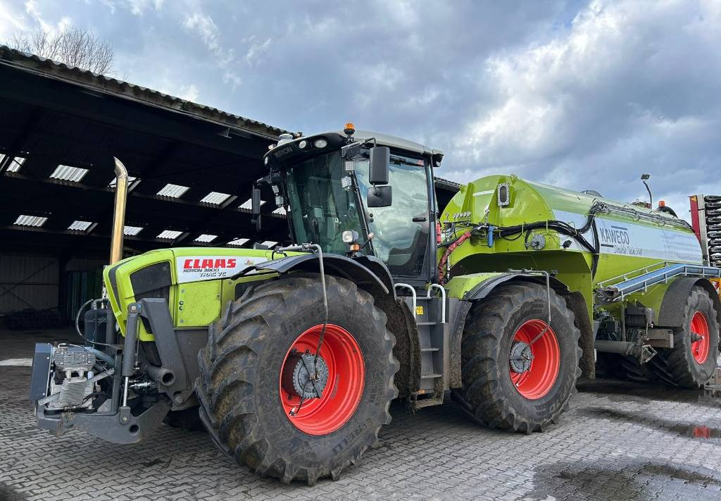 Tractor CLAAS Xerion 3800 Trac VC