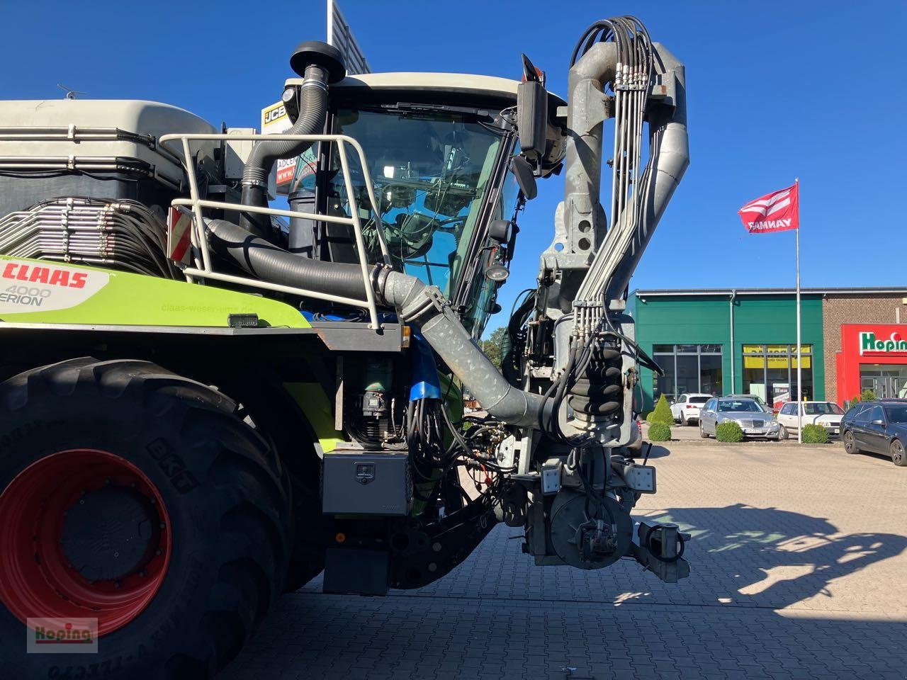 Tractor CLAAS Xerion 4000 Saddle Trac Gülletechnik