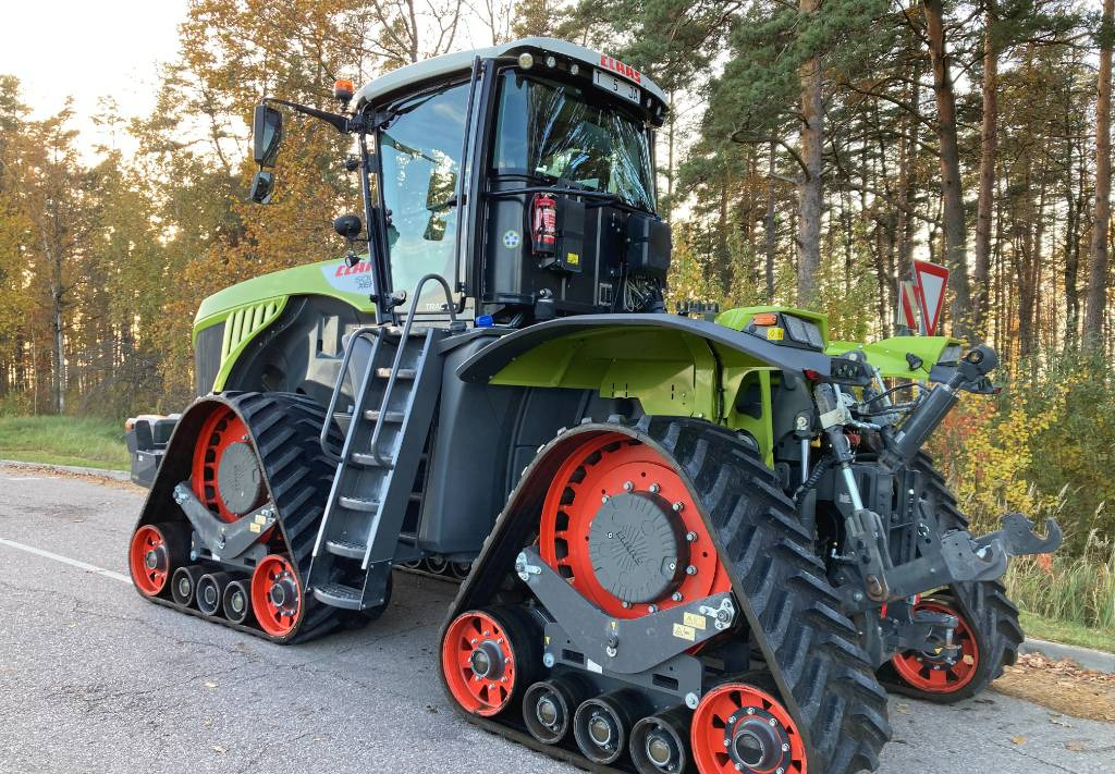 Tractor CLAAS Xerion 5000 Trac TS