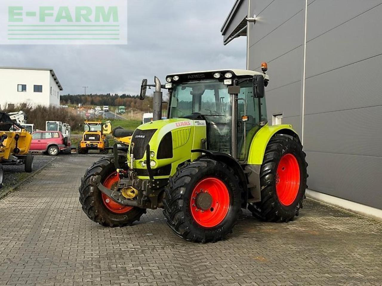 Tractor CLAAS ares 577