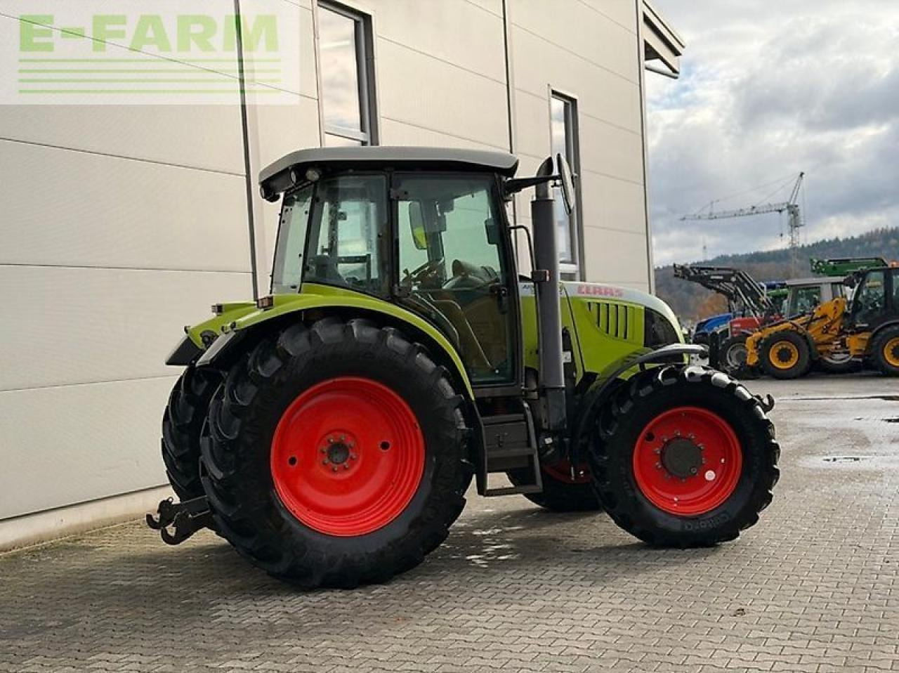 Tractor CLAAS ares 577