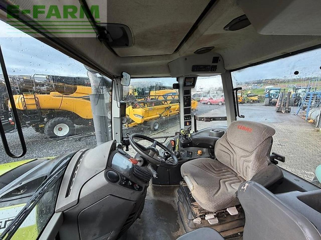 Tractor CLAAS ares 577