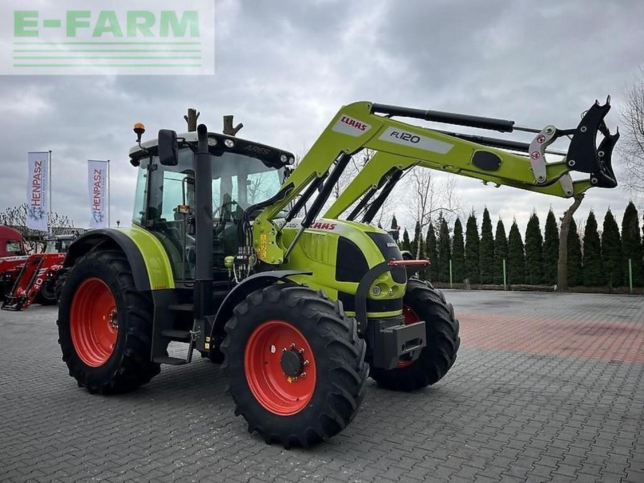 Tractor CLAAS ares 617 atz + claas fl120 ATZ