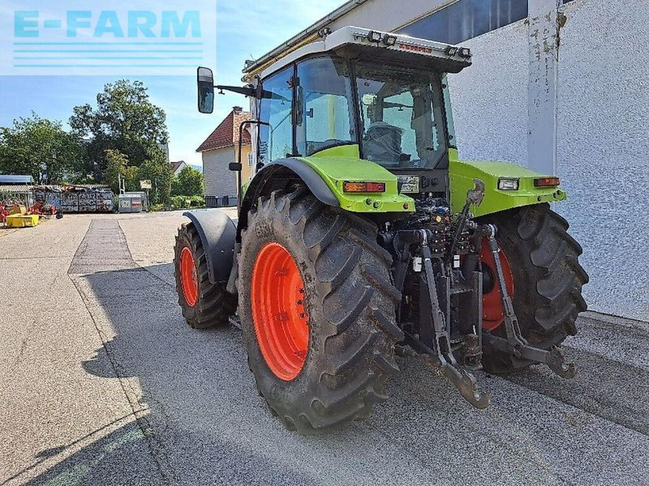 Tractor CLAAS ares 826