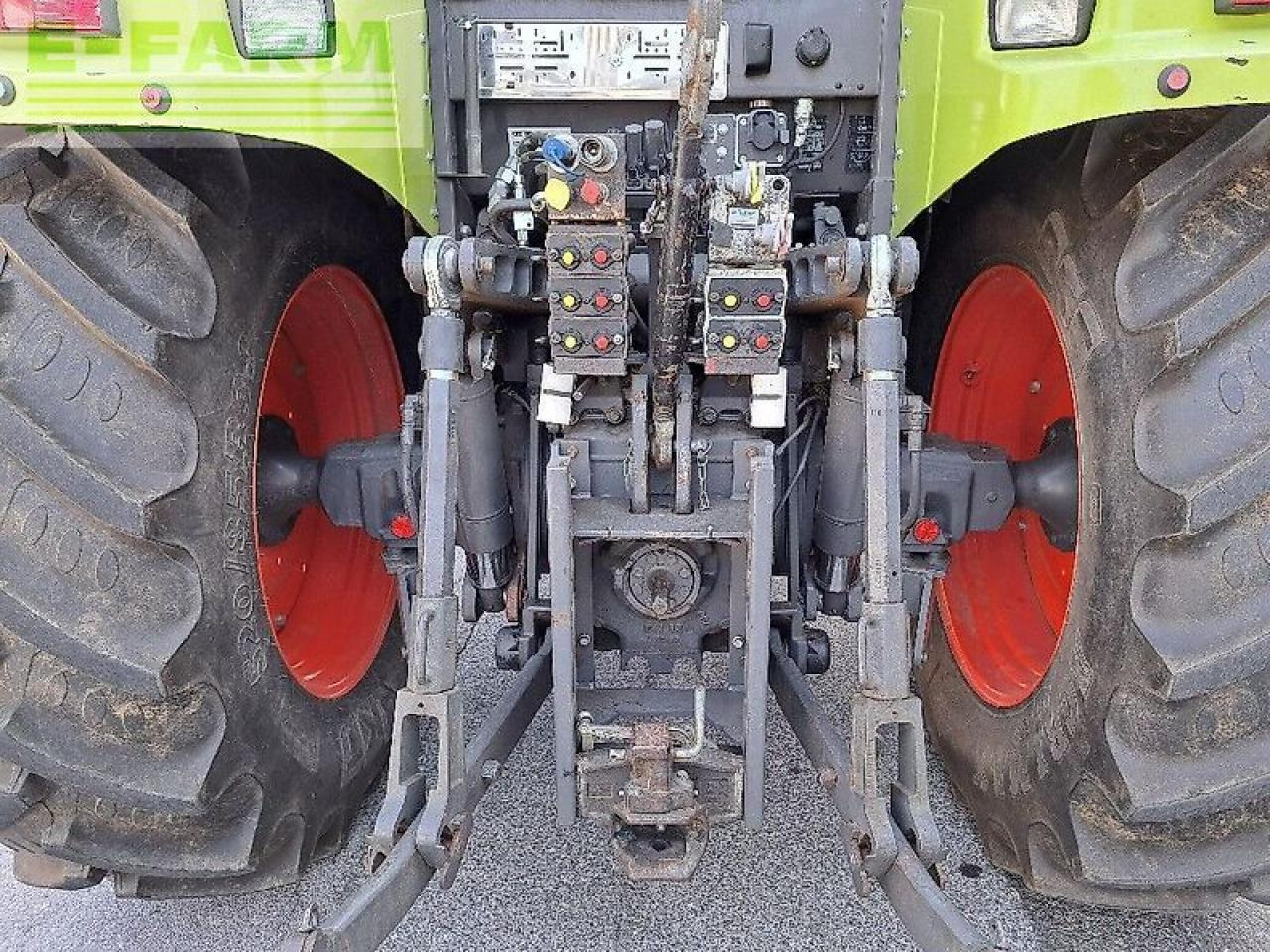 Tractor CLAAS ares 826