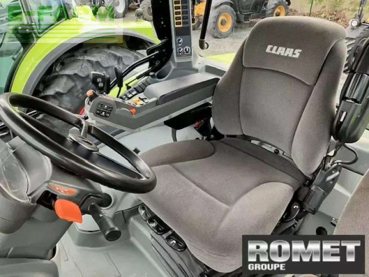 Tractor CLAAS arion610