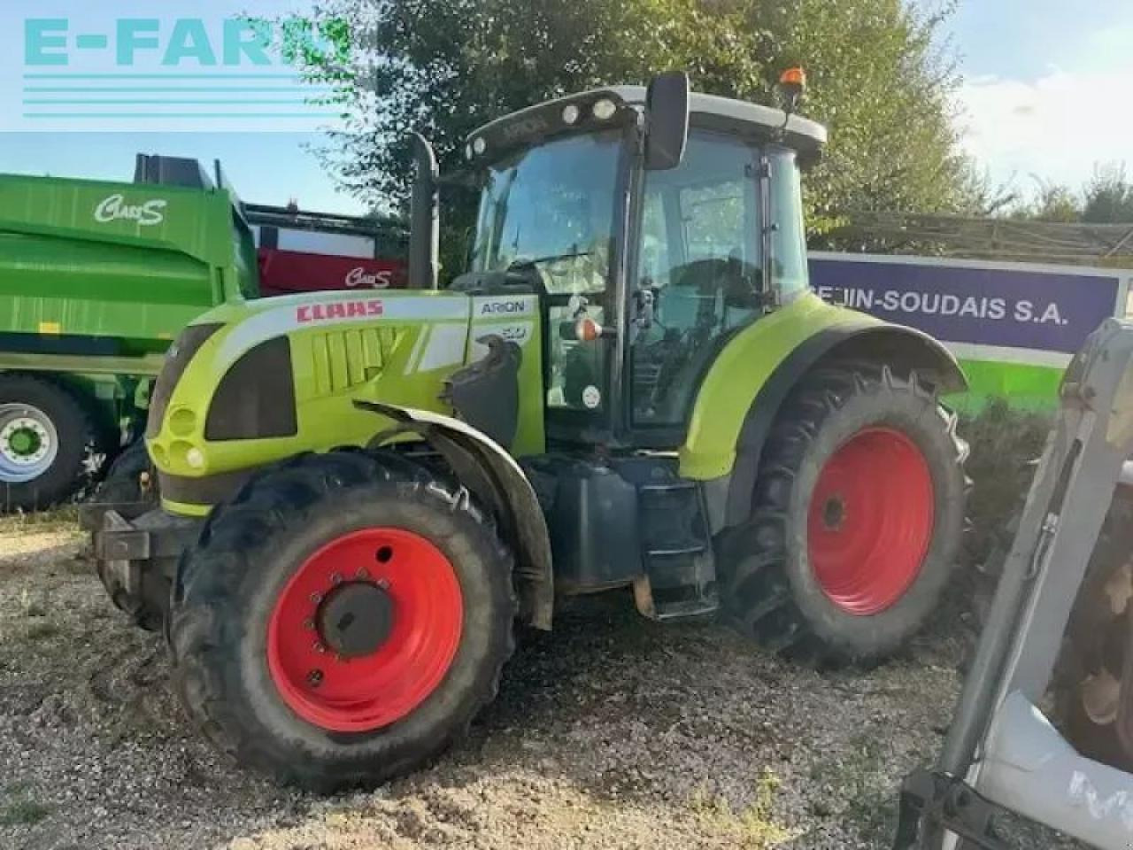 Tractor CLAAS arion610
