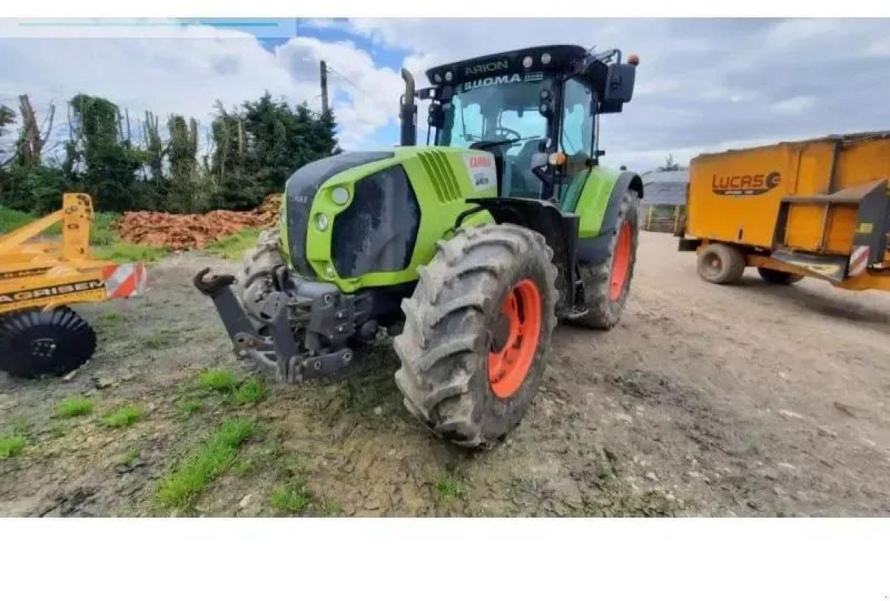 Tractor CLAAS arion620