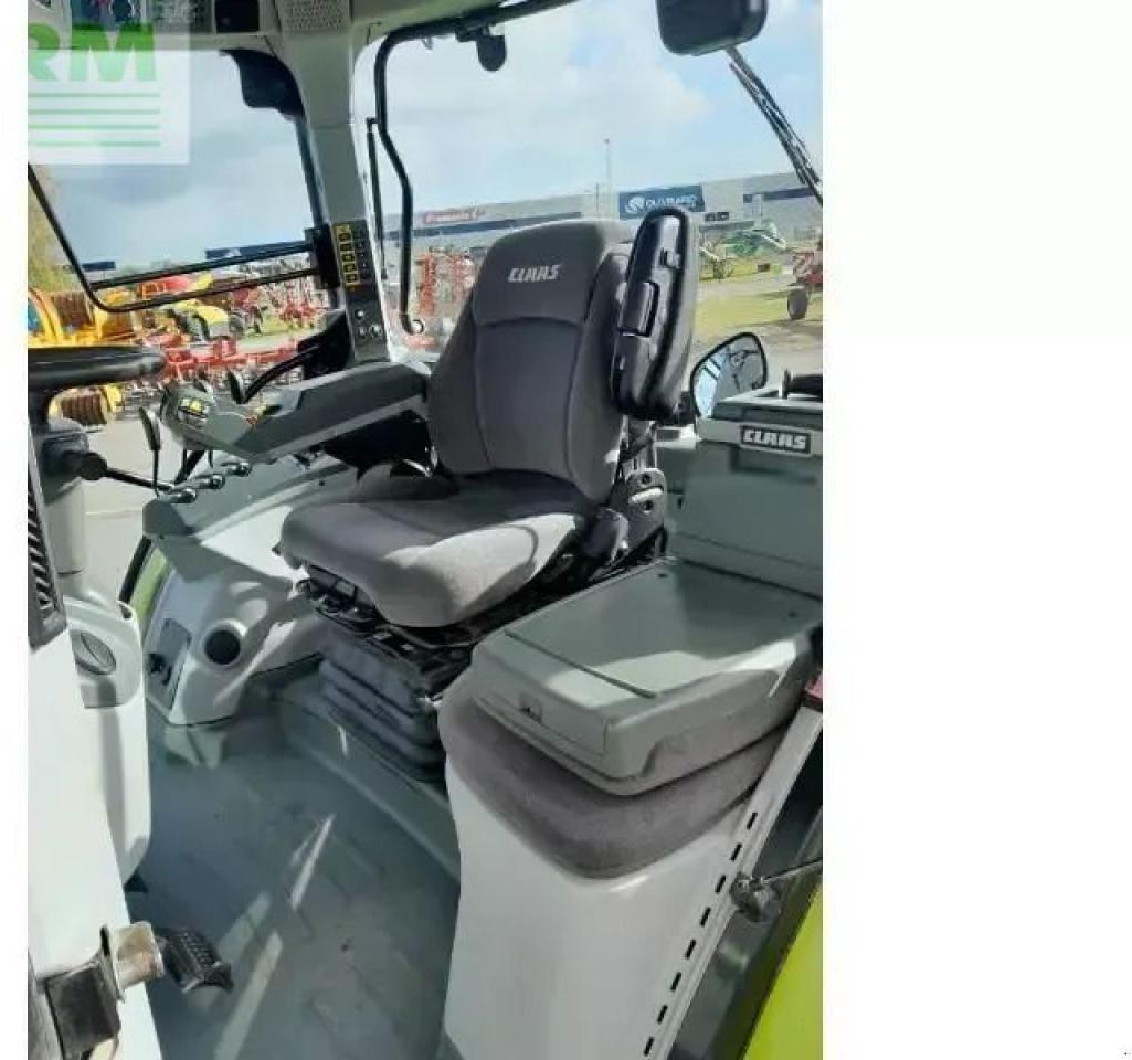 Tractor CLAAS arion620