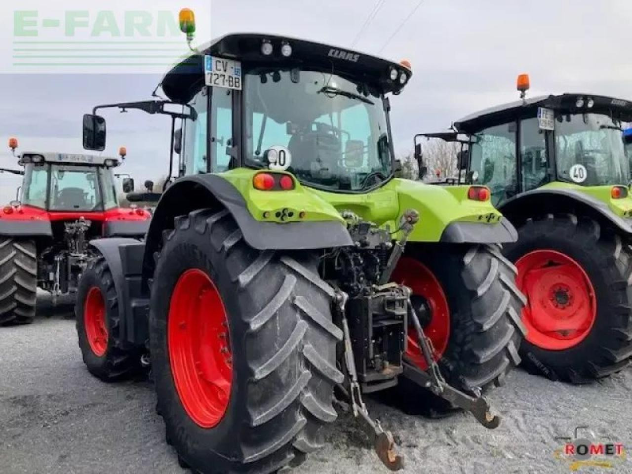 Tractor CLAAS arion620