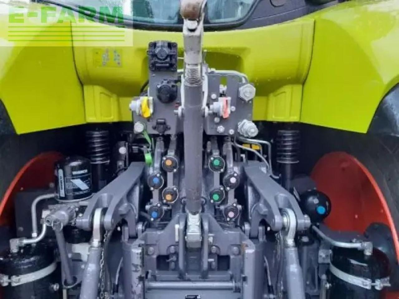 Tractor CLAAS arion650cmat