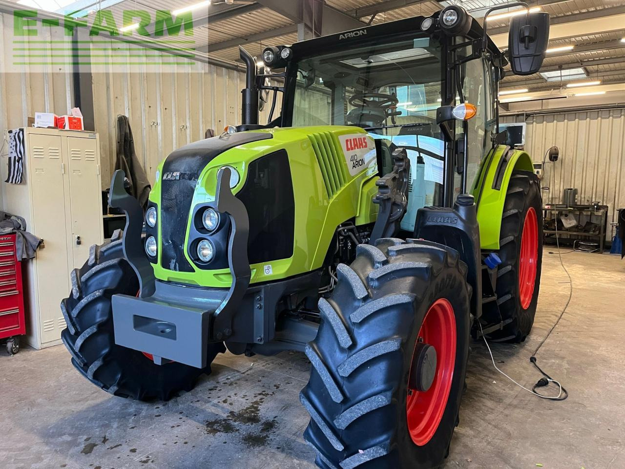 Tractor CLAAS arion 410 (a52/100)