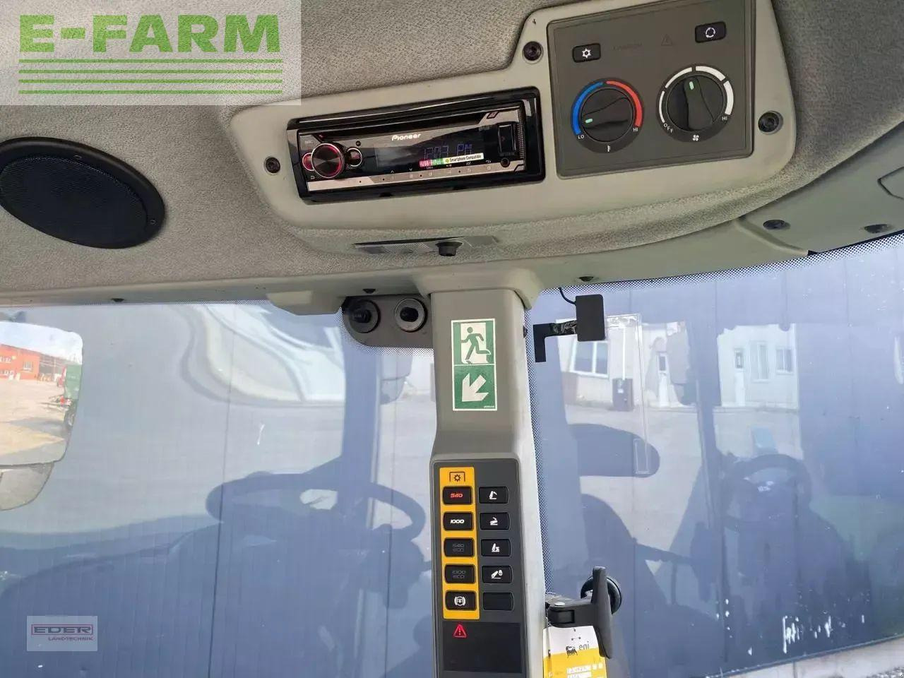 Tractor CLAAS arion 420