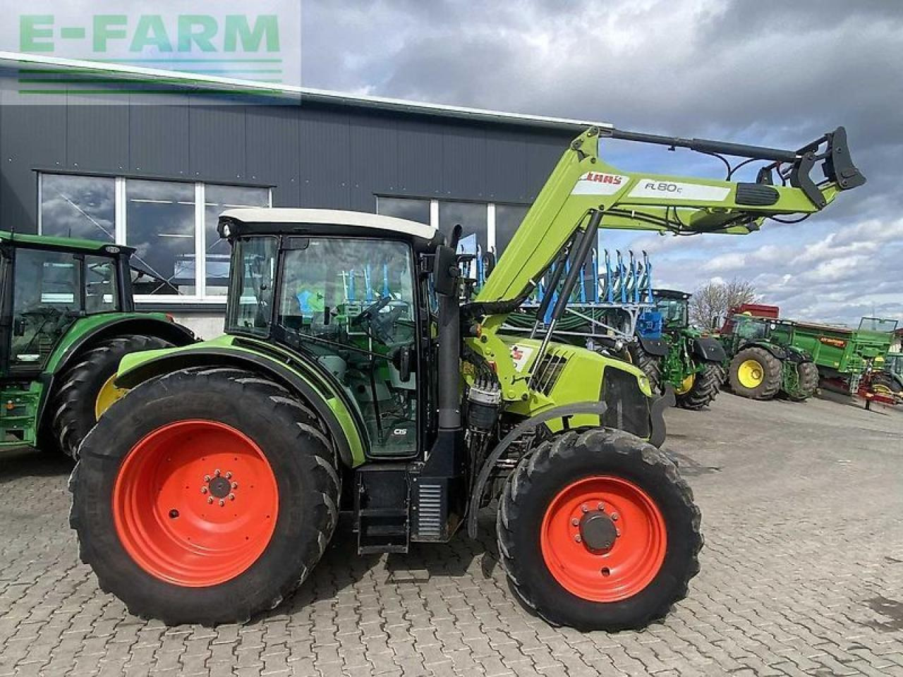 Tractor CLAAS arion 420