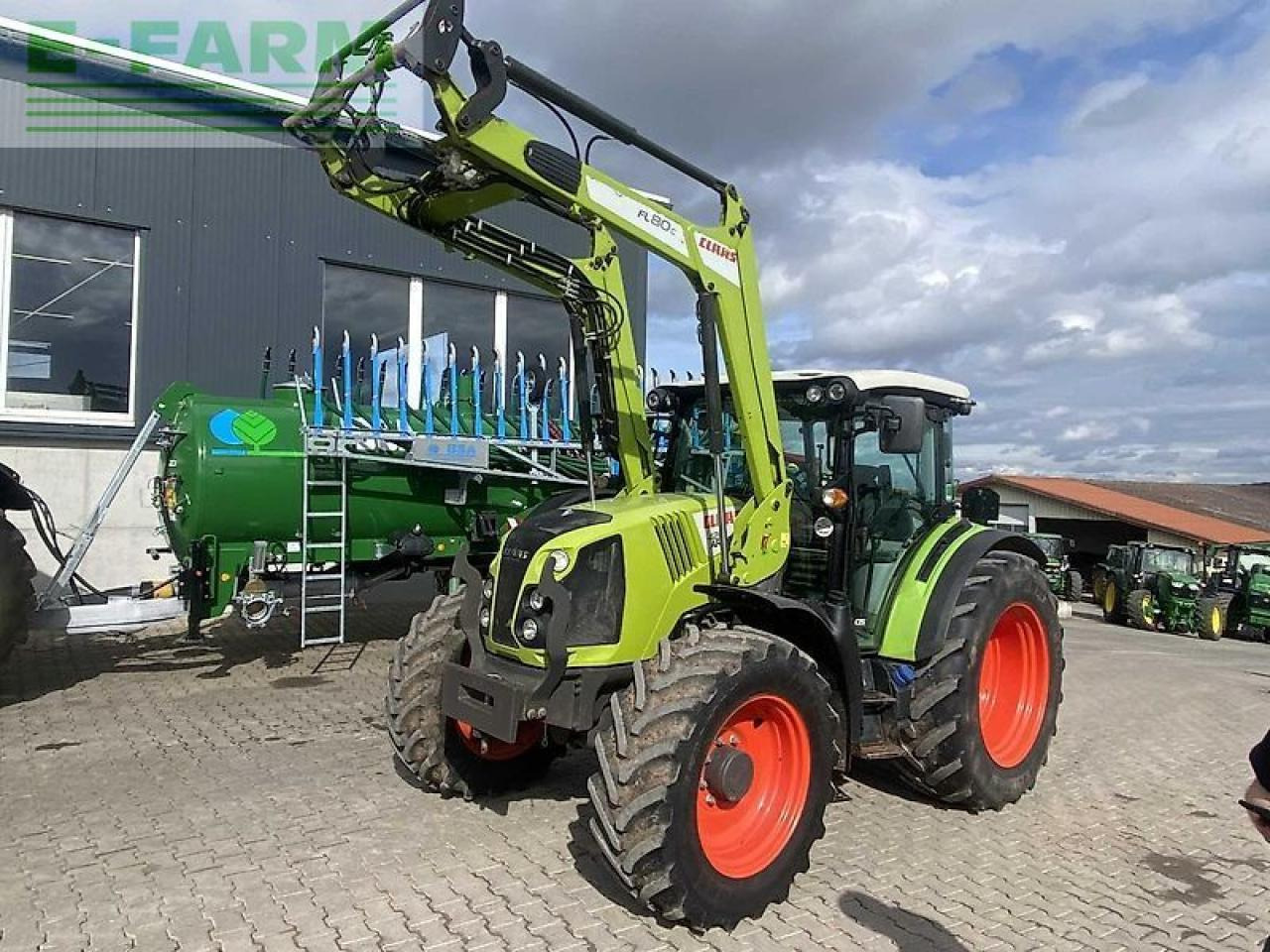 Tractor CLAAS arion 420