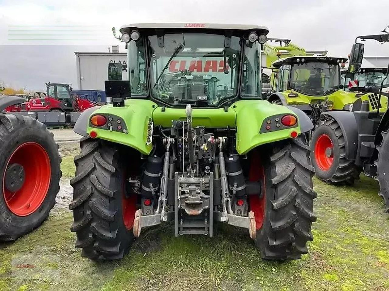 Tractor CLAAS arion 420