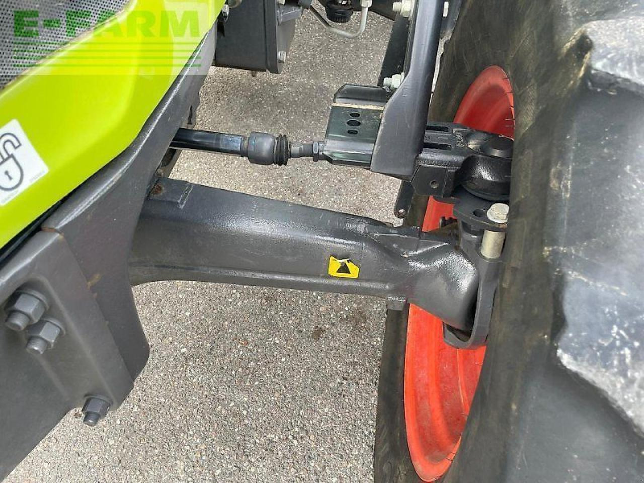 Tractor CLAAS arion 420