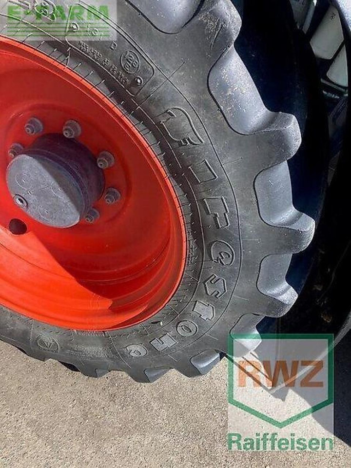 Tractor CLAAS arion 420